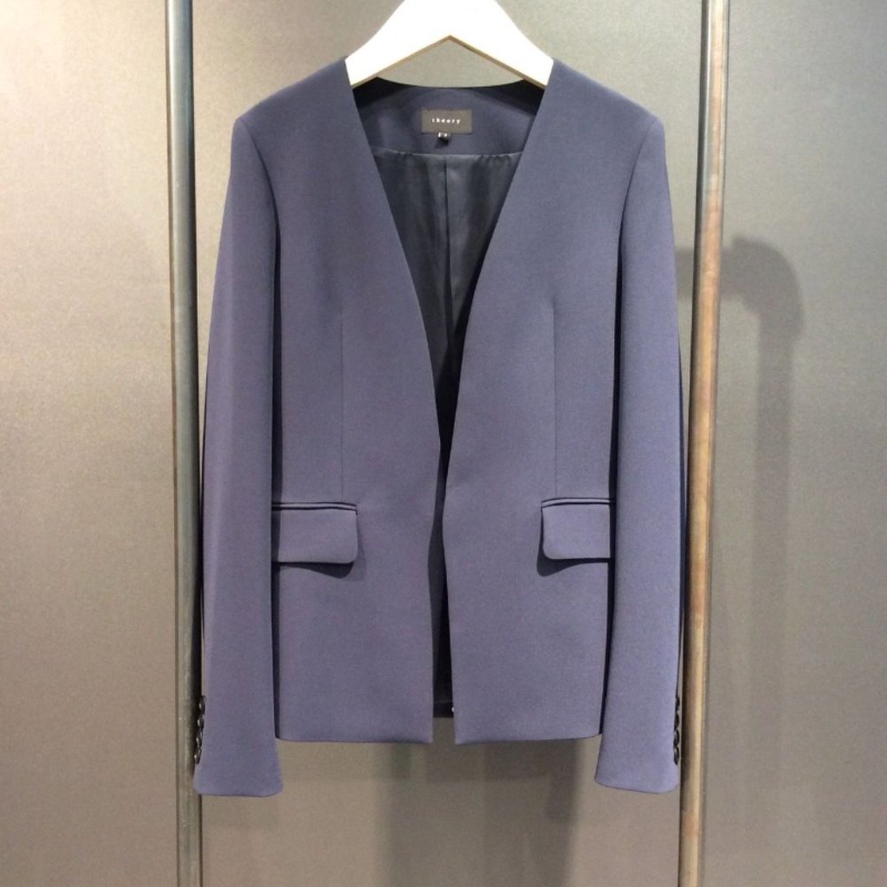 Theory TRUE SAMPLE Naransi Admiral Crepe Blazer - Size 2